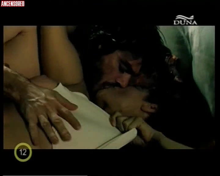 Anna Galiena – Oltre il Confine