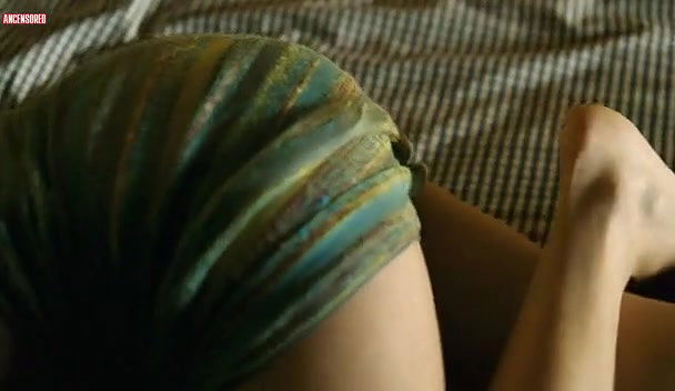 Anna Geislerov – Beauty in Trouble