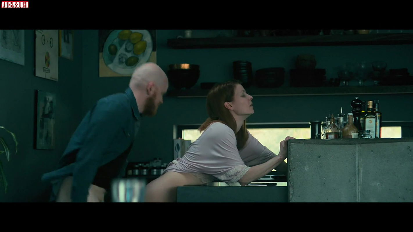 anna gunndis gudmundsdottir – black sands