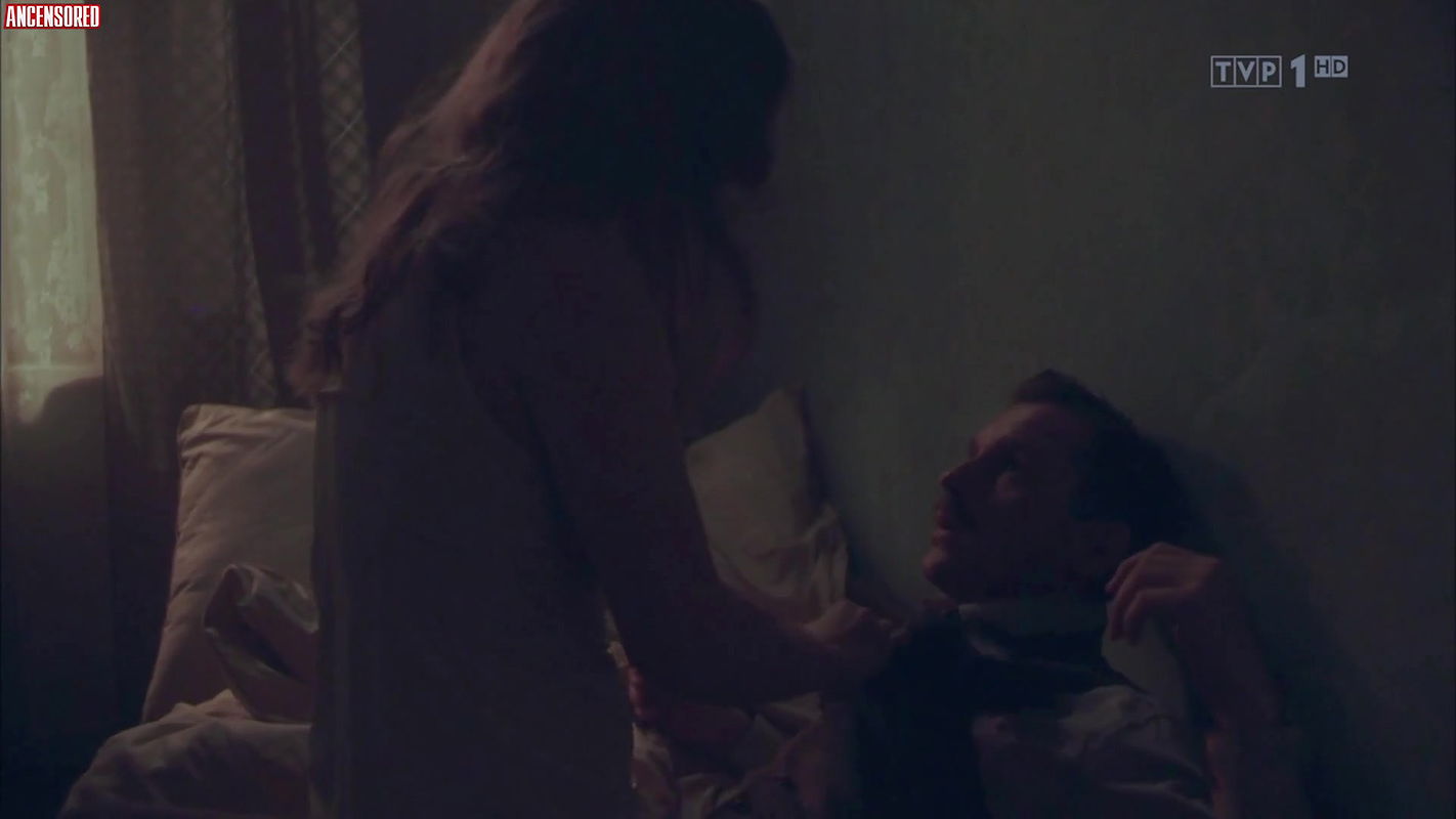 anna karczmarczyk – people and gods