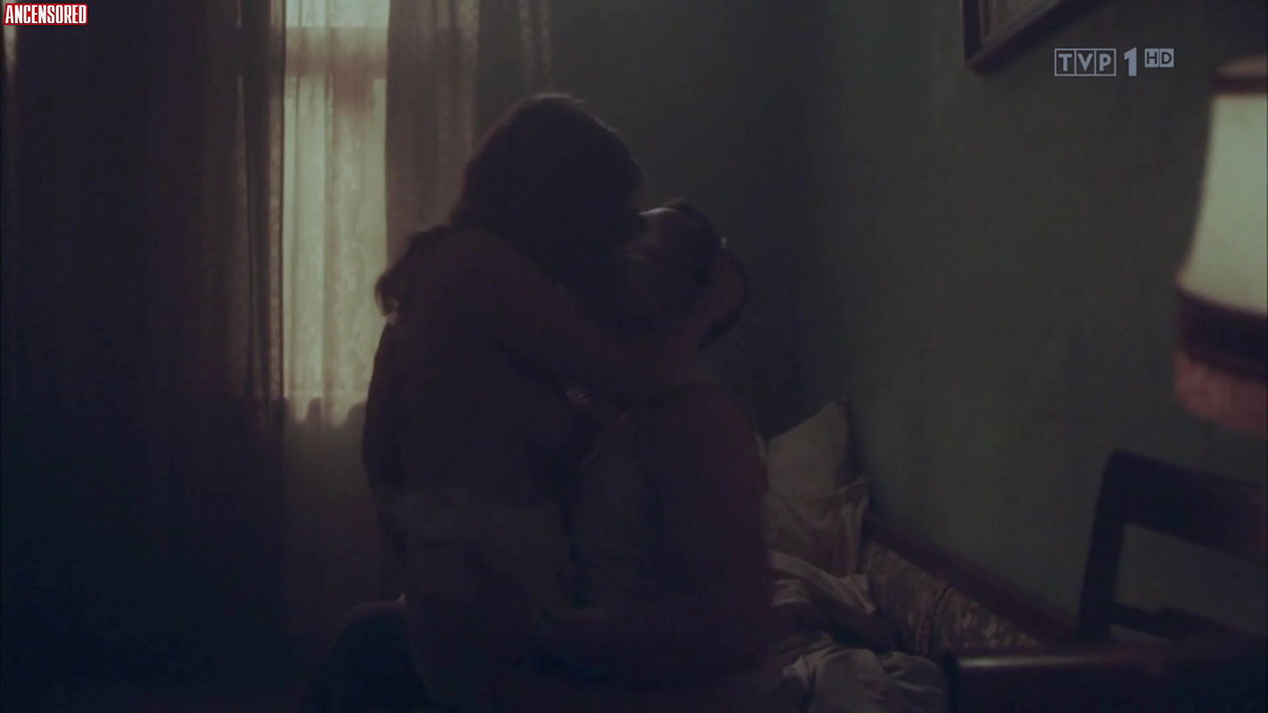 anna karczmarczyk – people and gods