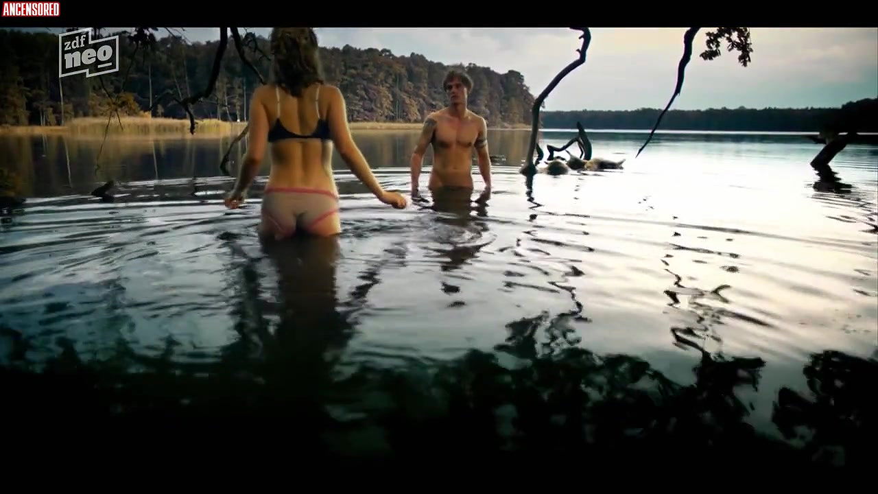 Anna Lena Klenke – 8 days