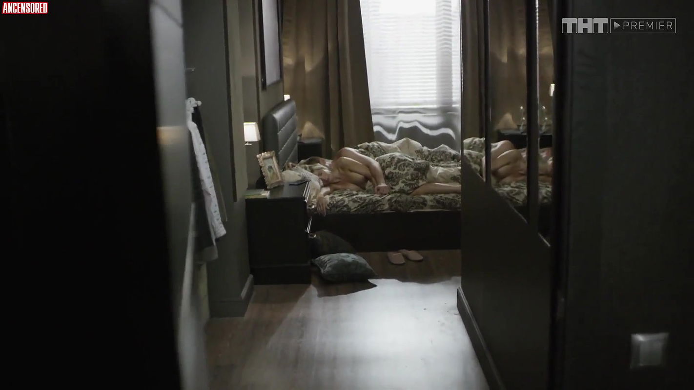 anna nevskaya – zvonite dicaprio