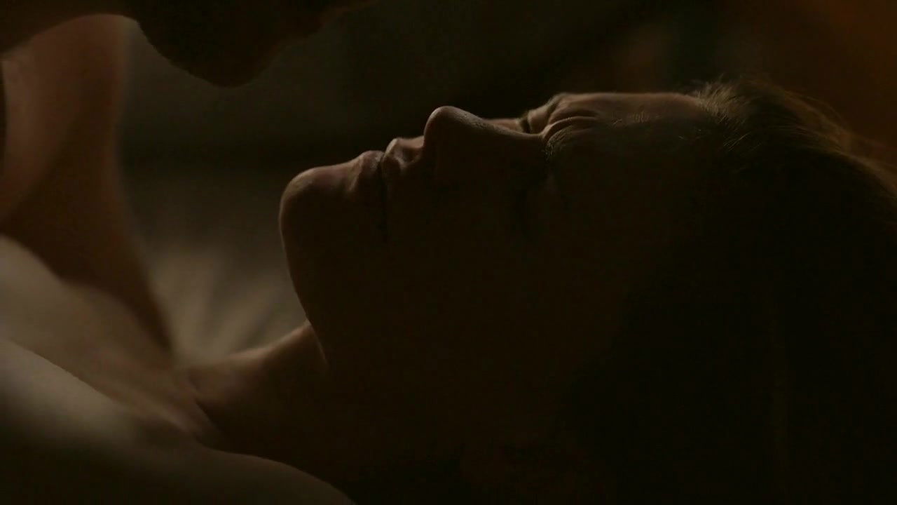 Anna Paquin – bellevue