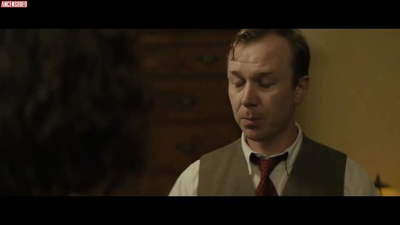 Anna Paquin – tell it to the bees