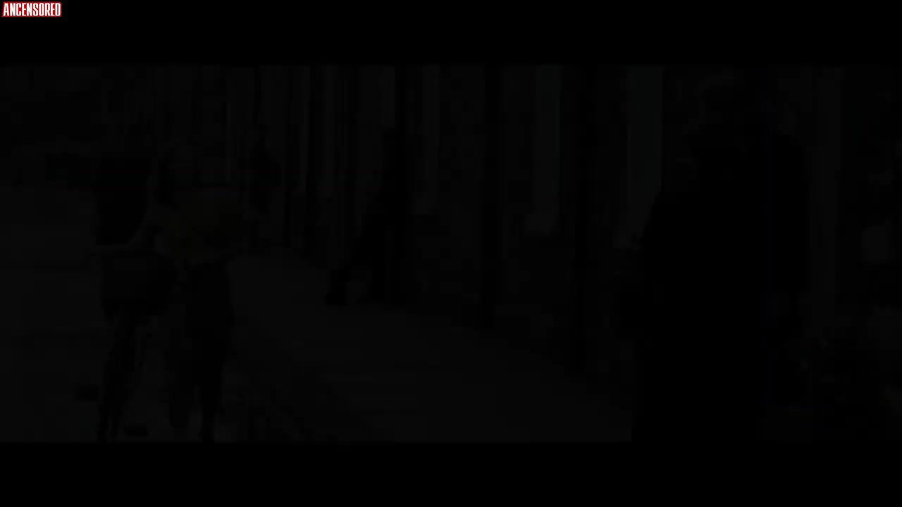 Anna Paquin – tell it to the bees