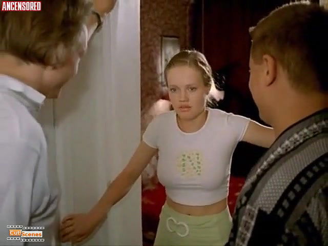 Anna Sinyakina – The Rifleman of the Voroshilov Regiment