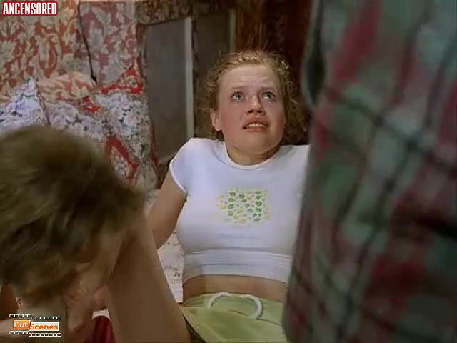 Anna Sinyakina – The Rifleman of the Voroshilov Regiment