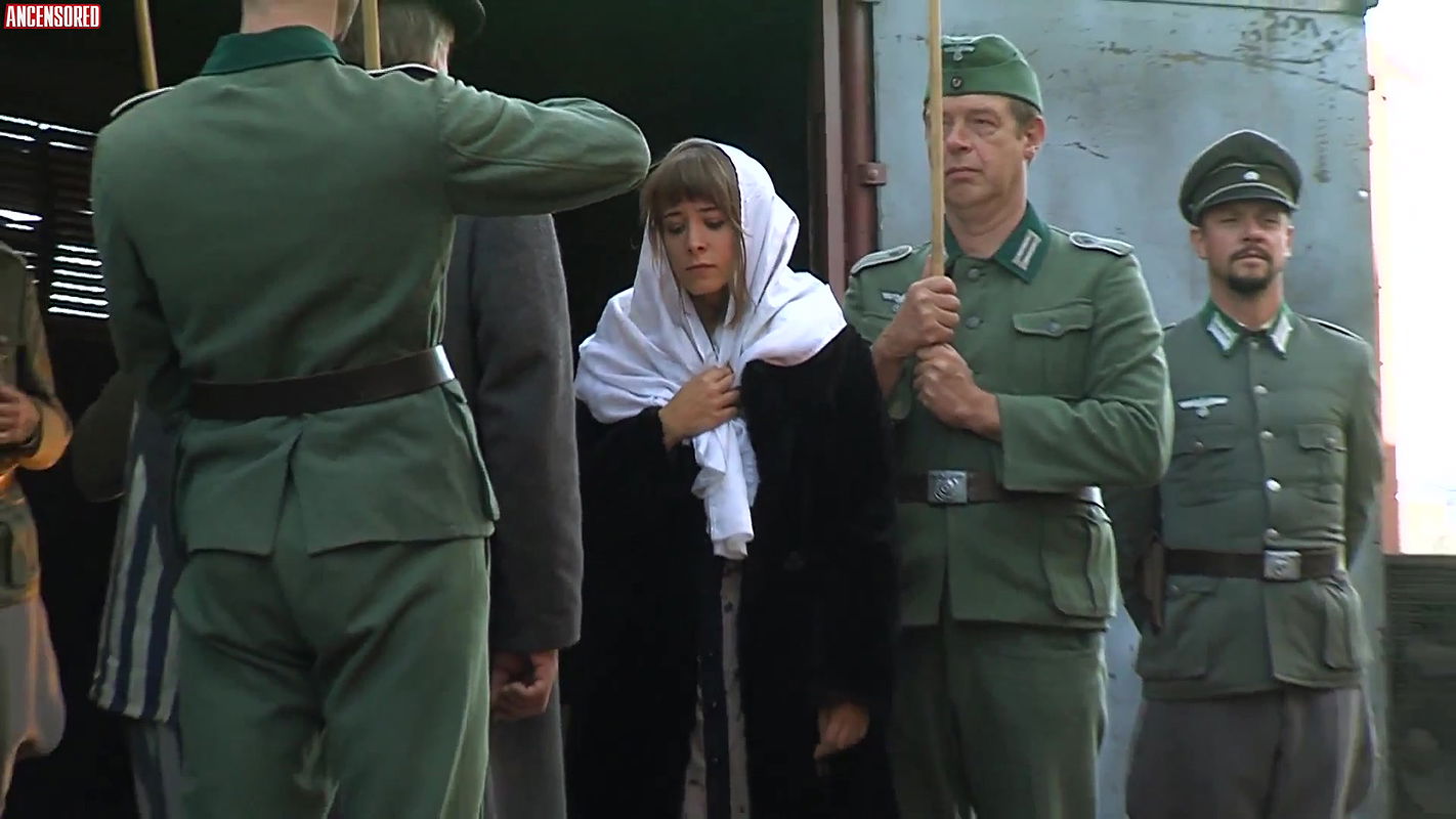 anna stropnicka – train lustig the prayer for