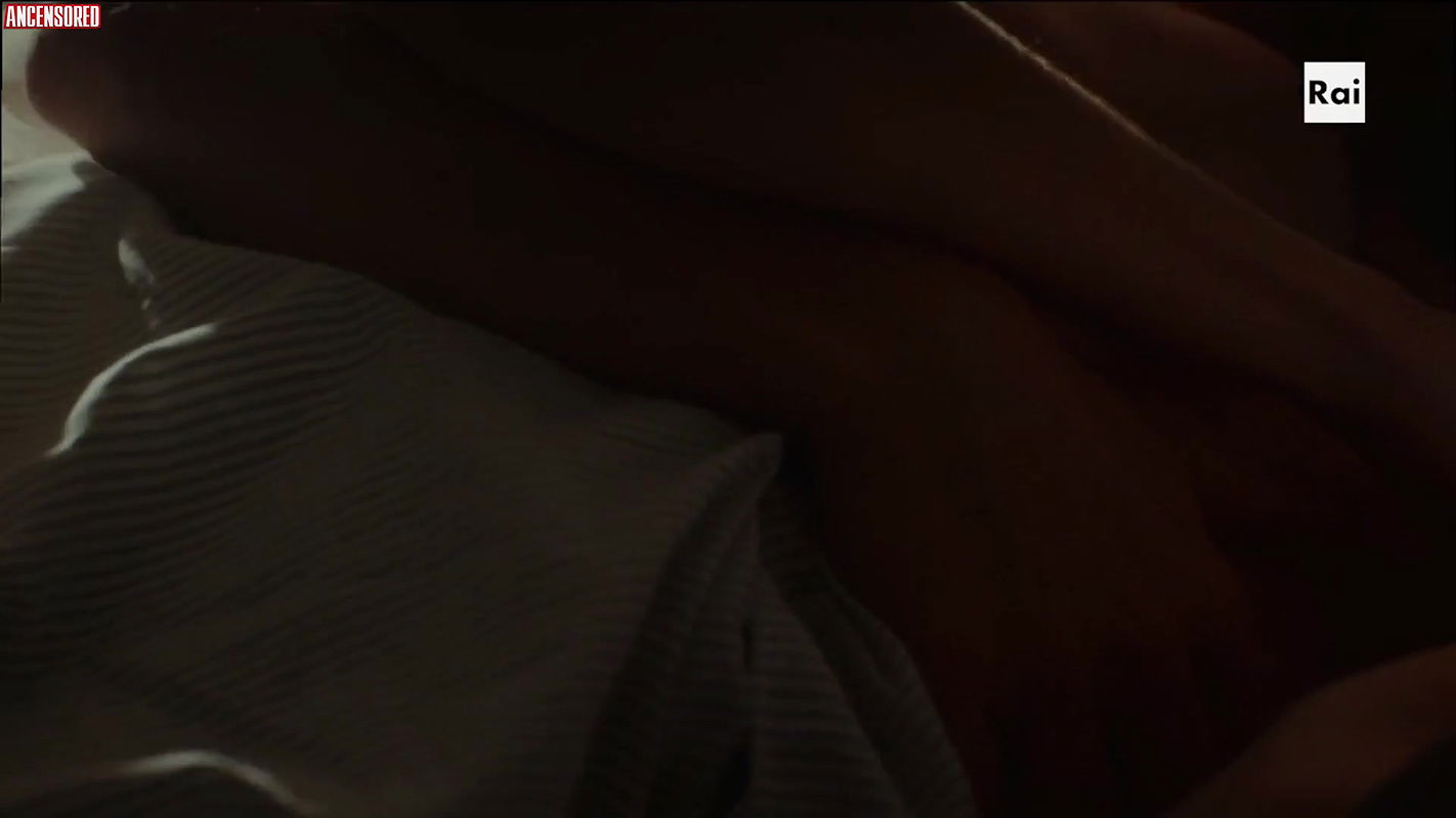 Anna Valle – vite in fuga