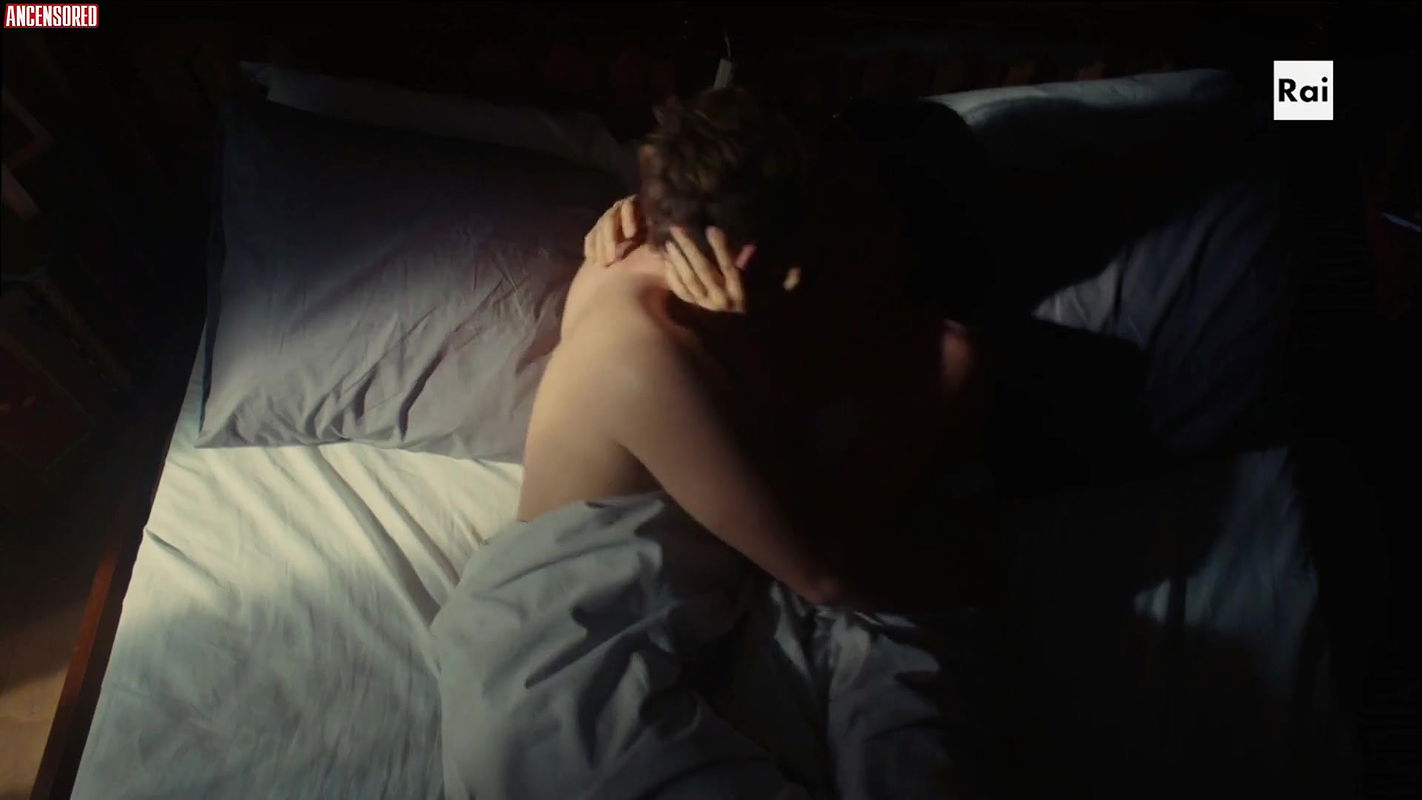 Anna Valle – vite in fuga