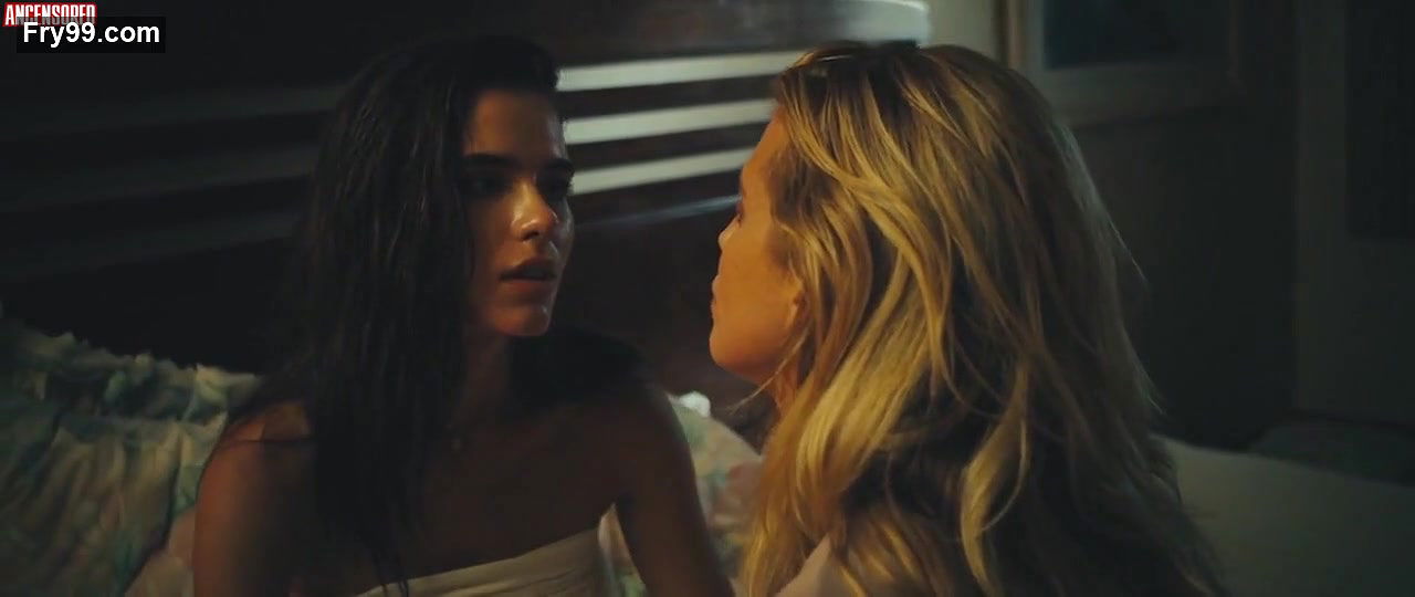 AnnaLynne McCord – feral state