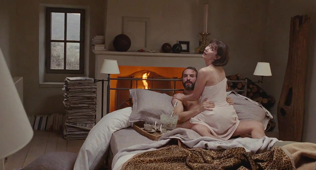 Anne Alvaro – The Clink of Ice