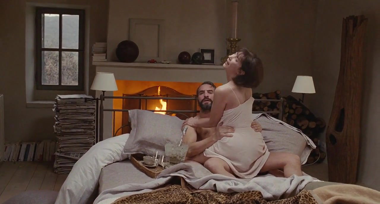 Anne Alvaro – The Clink of Ice