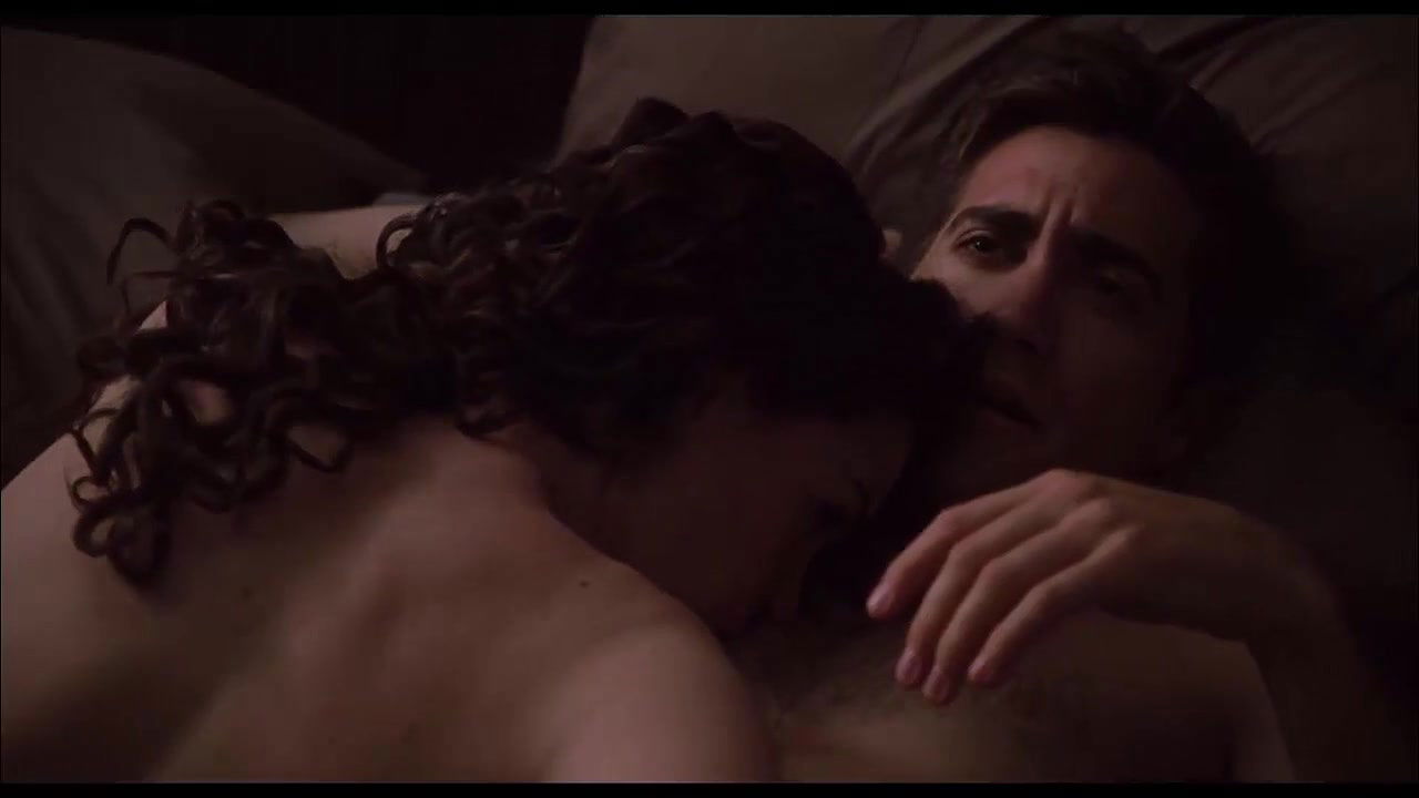 Anne Hathaway – Love and Other Drugs