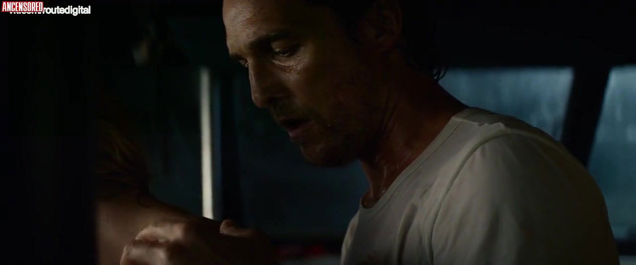 Anne Hathaway – serenity 2