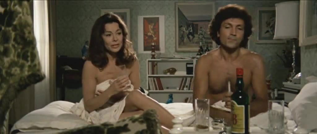 Anne Heywood – the killer is on the phone