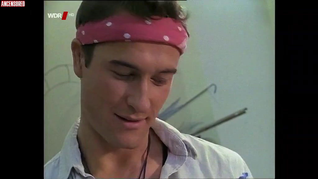 Anne Kasprik – Tator