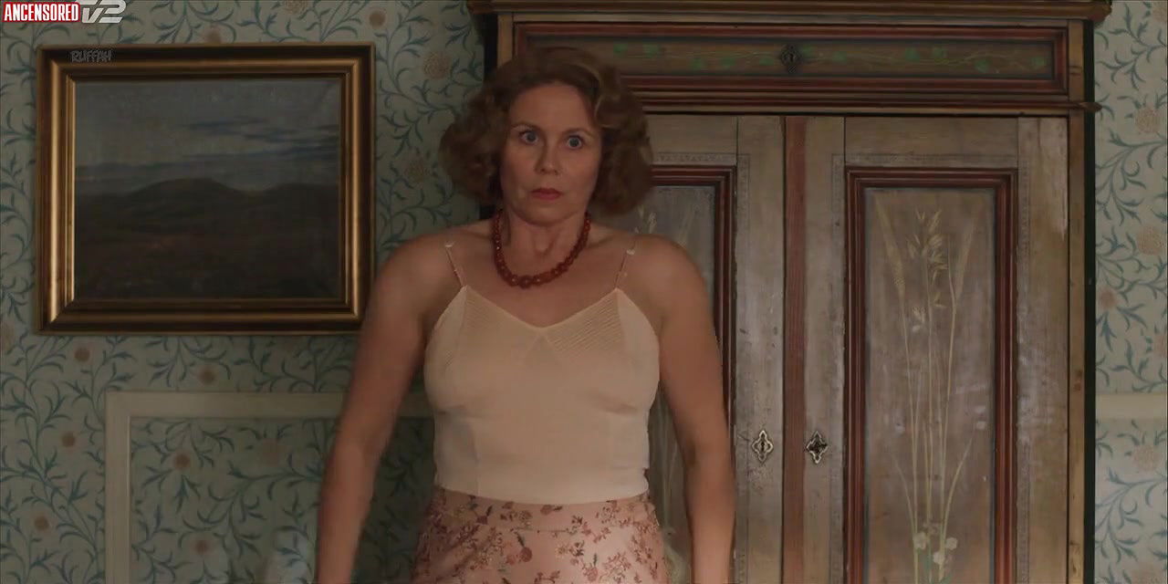 Anne Louise Hassing – Badehotellet