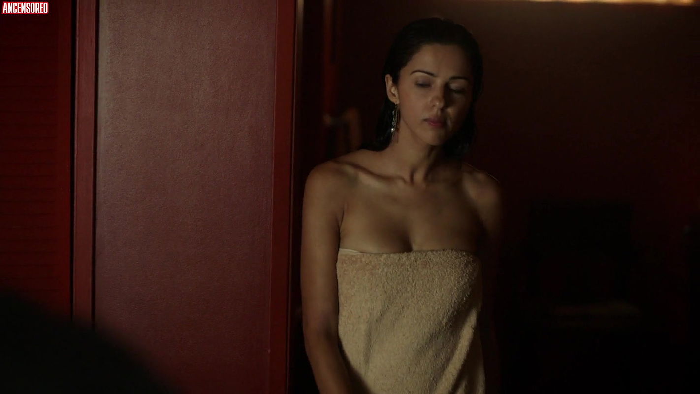 Annet Mahendru – lethal weapon