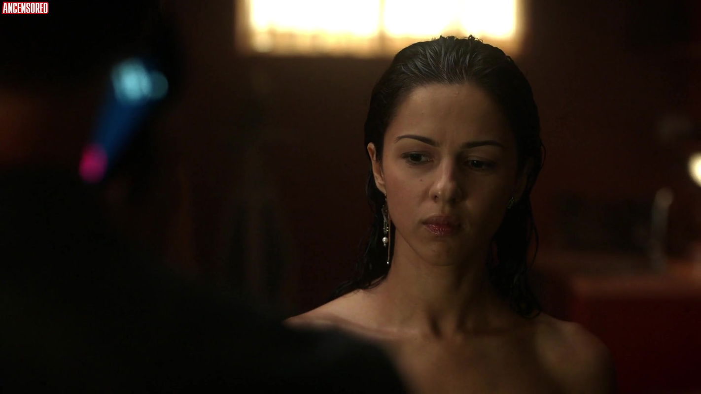 Annet Mahendru – lethal weapon
