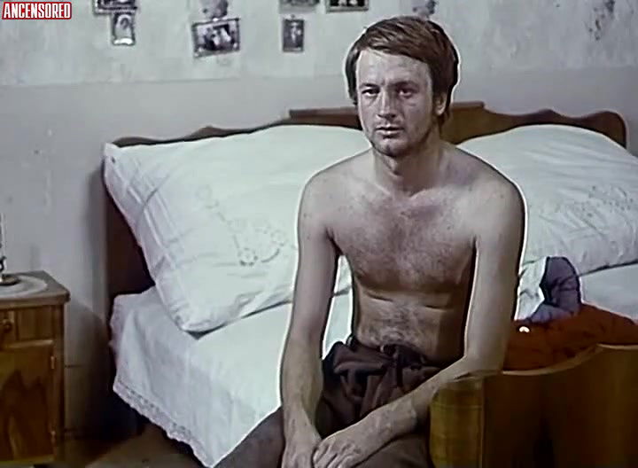 Annie Girardot – it rains in my village