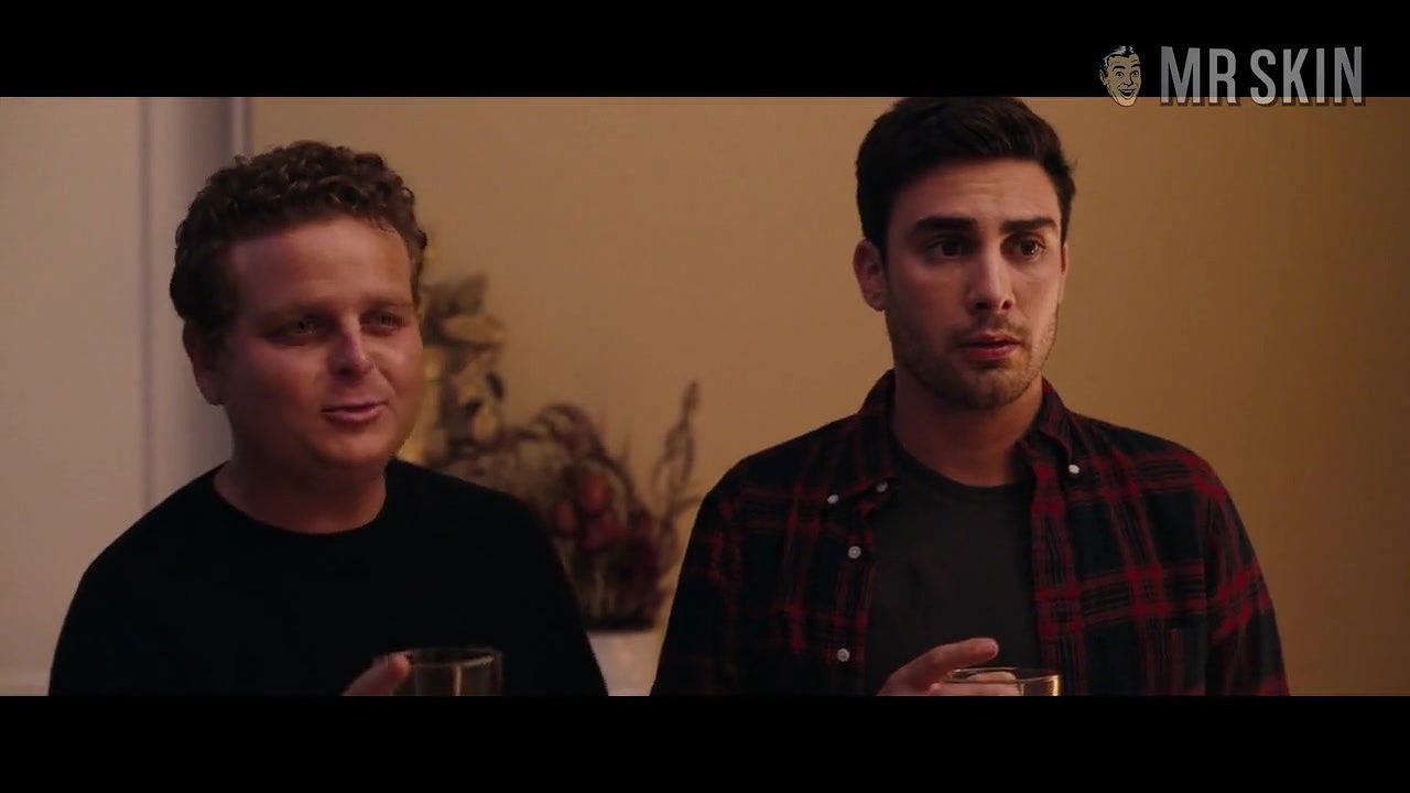 annie monroe – bad roomies