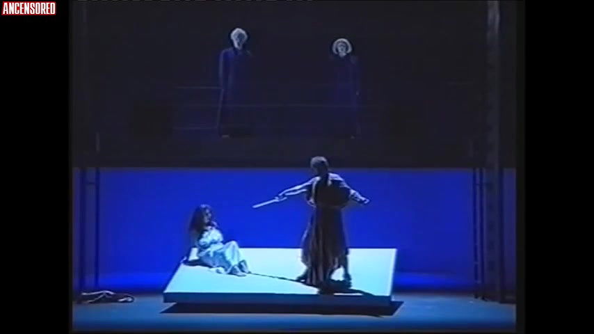 nnie vavrille – the of lucretia