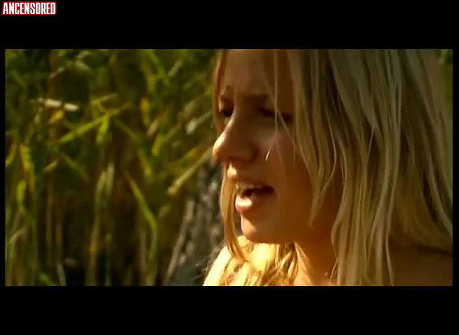 Annika Blendl – Lingam Yoni