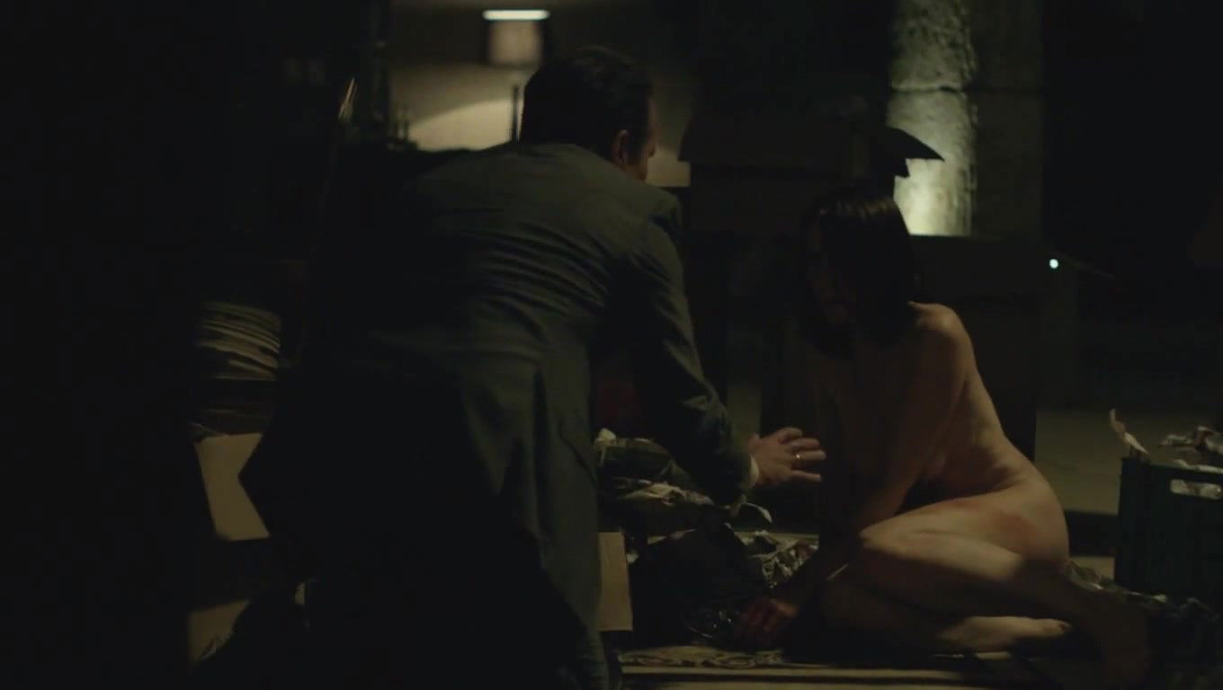 Ariadna Gil – aqui en la tierra