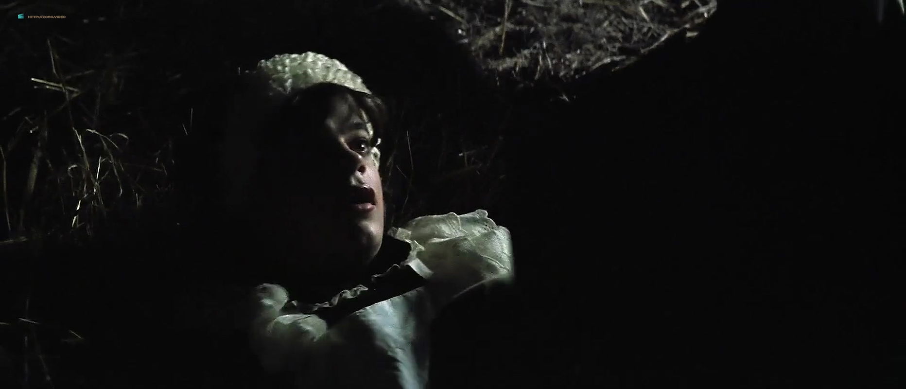 Ariadna Gil – Belle