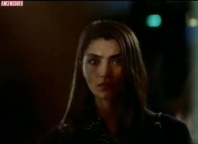 Ariadna Gil – Mal de Amores