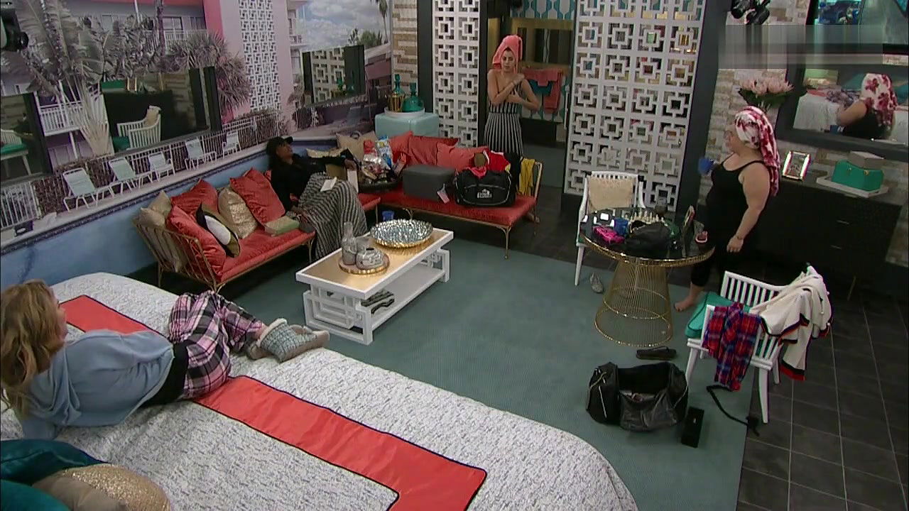 ariadna gutierrez – Celebrity Big Brother