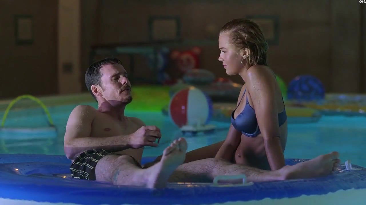 Arielle Kebbel – Entourage