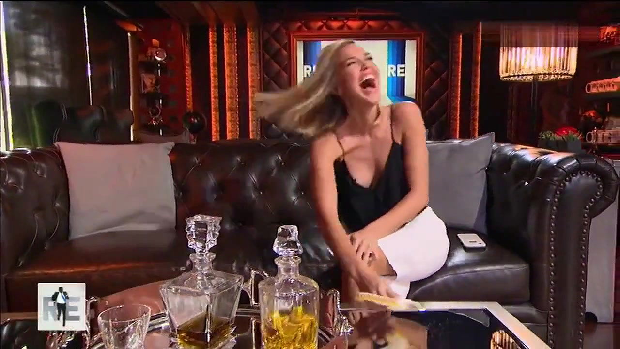 Arielle Kebbel – the rich eisen show