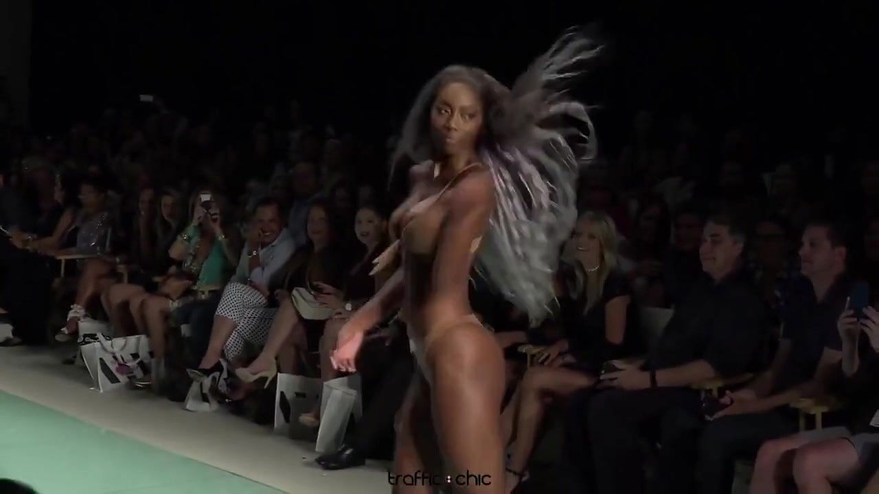 arreyon ford – fashiontv