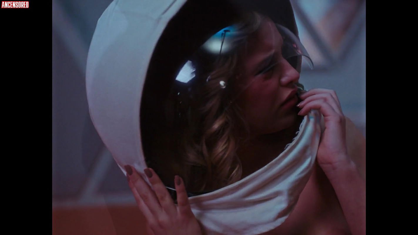 artemisia toussaint – 3615 monique