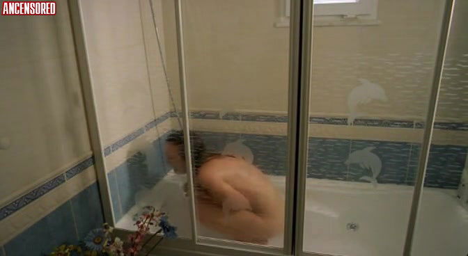 Arzu Yanardag – DUN GECE BIR RUYA GORDUM