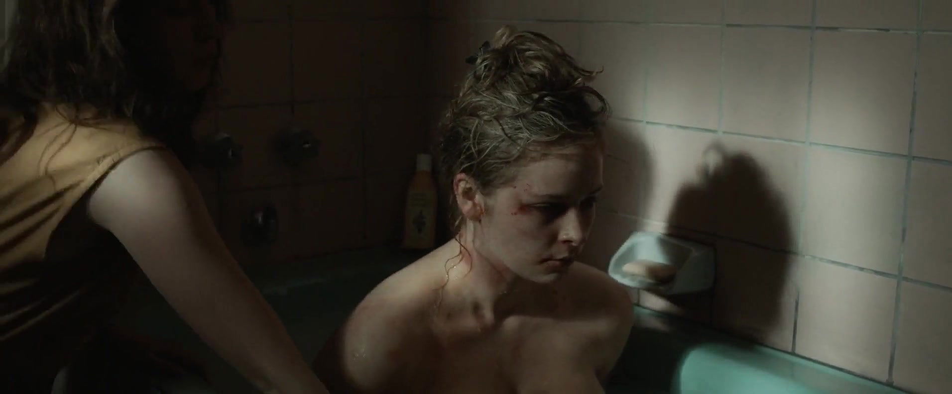 Ashleigh Cummings – hounds of love