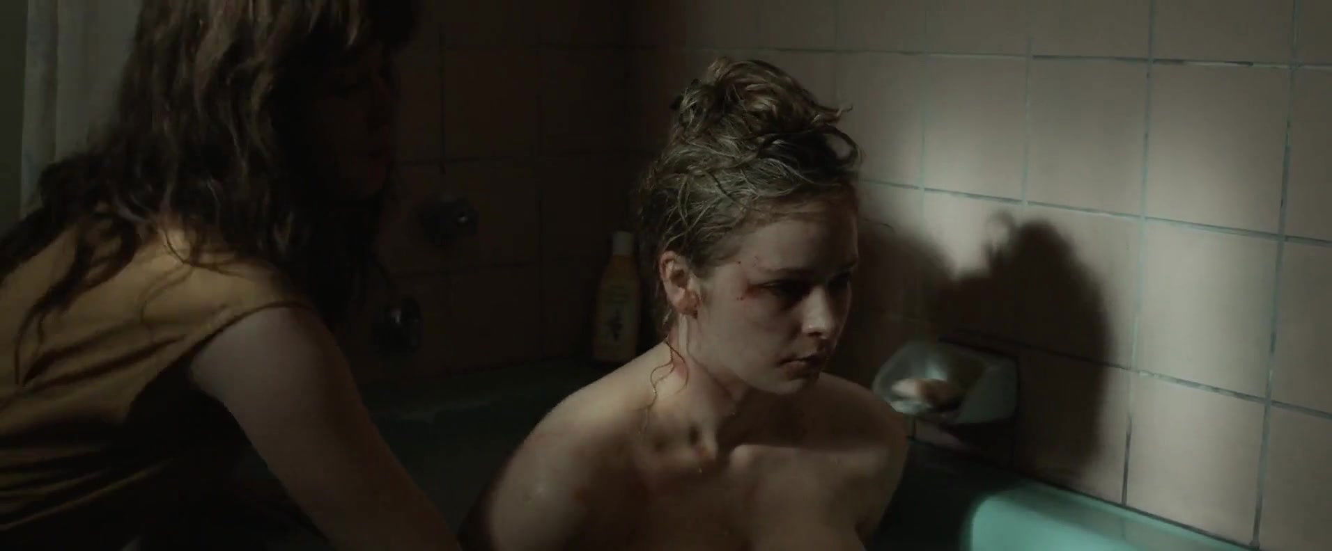 Ashleigh Cummings – hounds of love