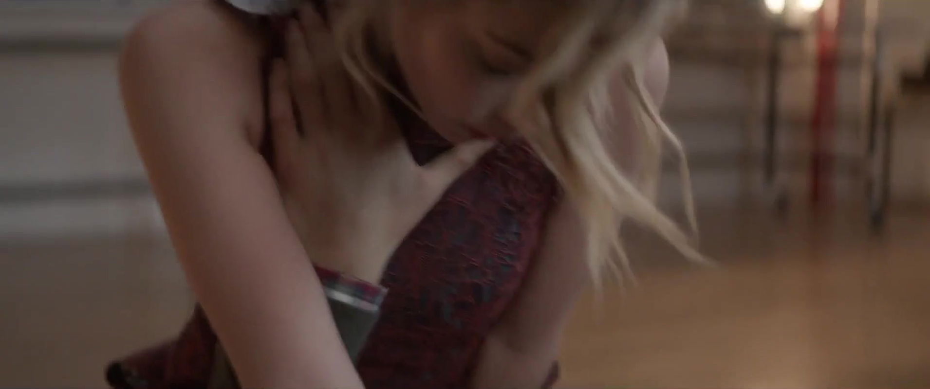 Ashley Benson – chronically metropolitan