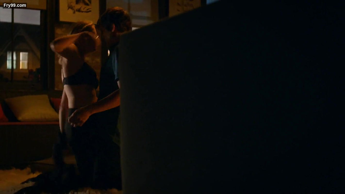 Ashley Benson – Pretty Little Liars