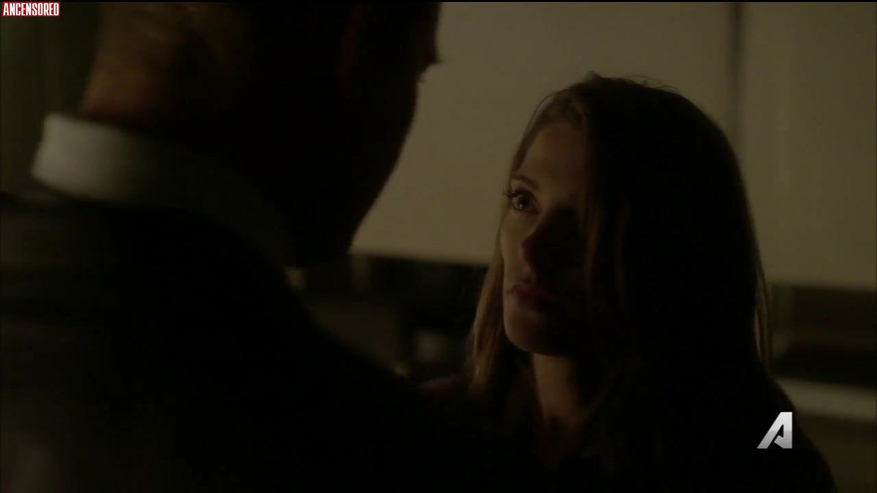 Ashley Greene – Rogue