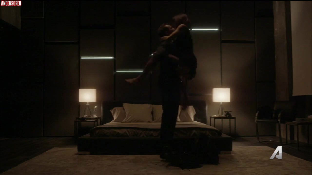 Ashley Greene – Rogue