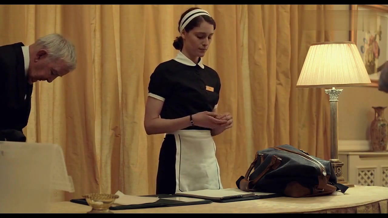 Ashley Jensen – the lobster