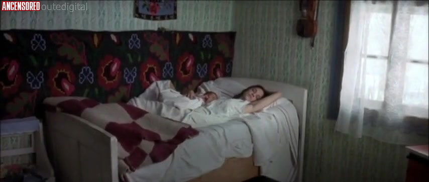 Asia Argento – Transylvania