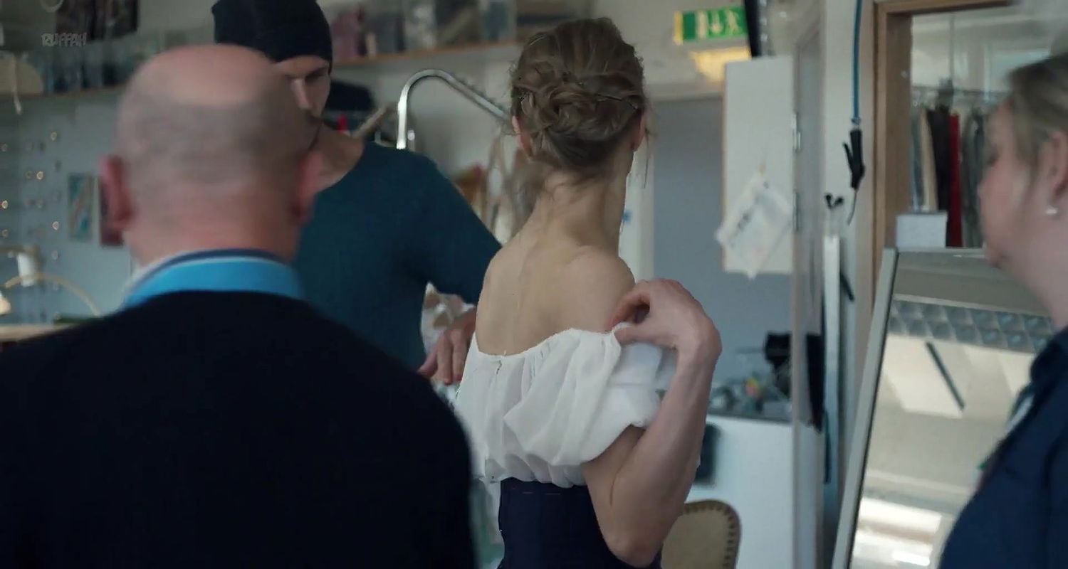 astrid grarup elbo – darling