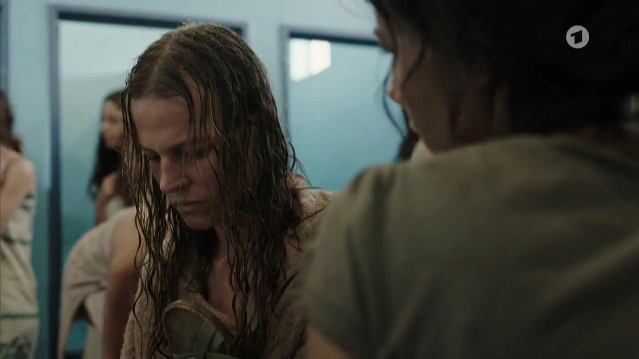 athena strates – aufbruch ins ungewisse