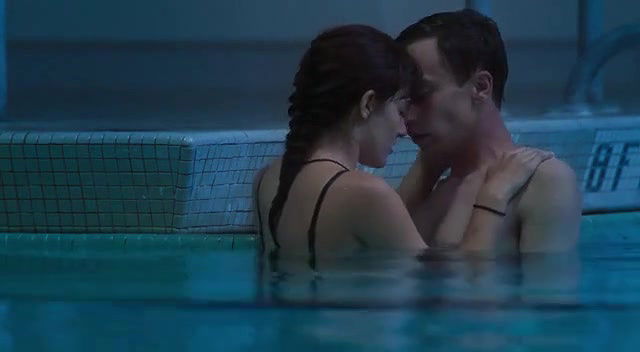 Aubrey Peeples – heartthrob