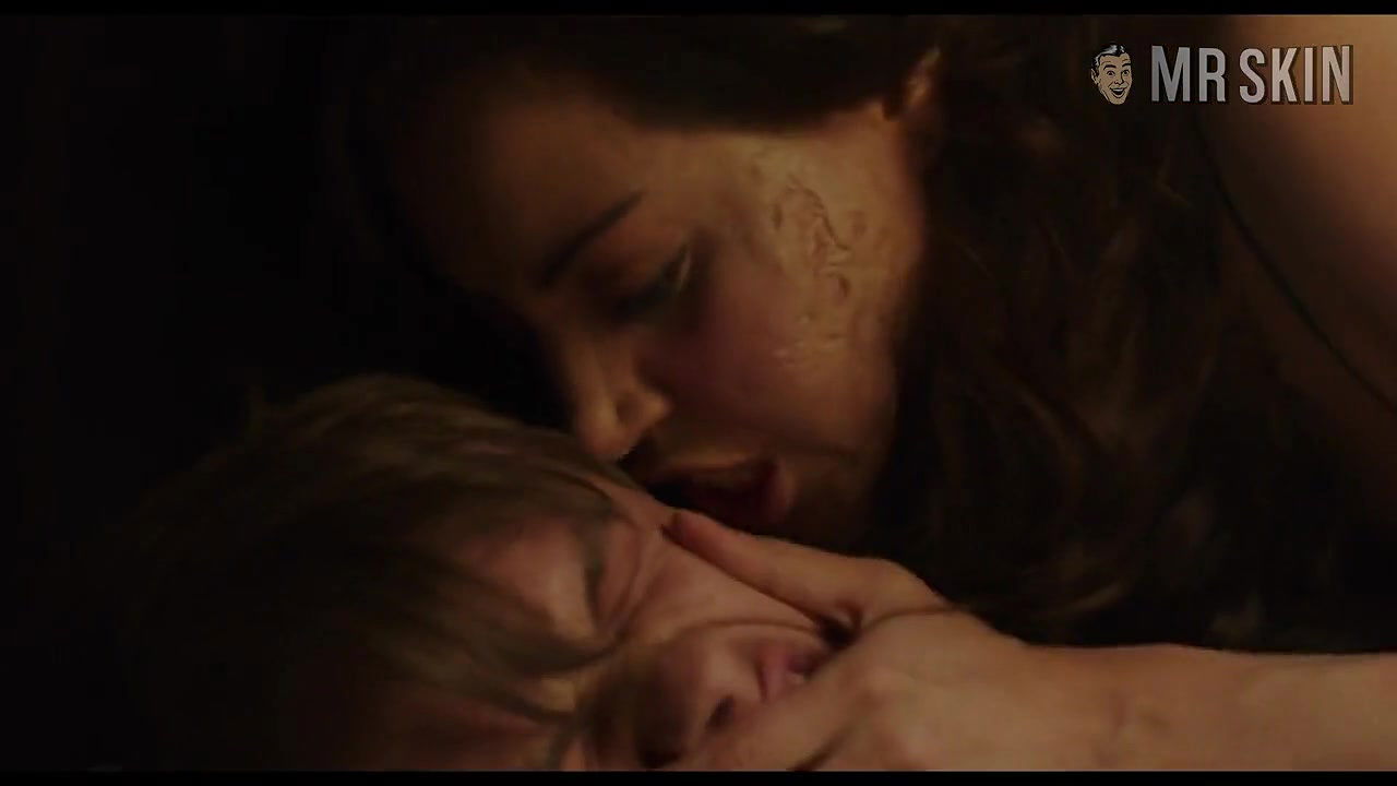 Aubrey Plaza – Life After Beth